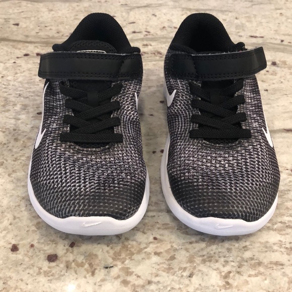 nike flex rn 2018 kids